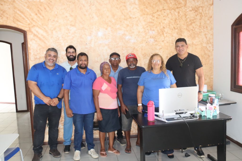 Prefeitura de Eunápolis inicia entregas de alimentos do PAA