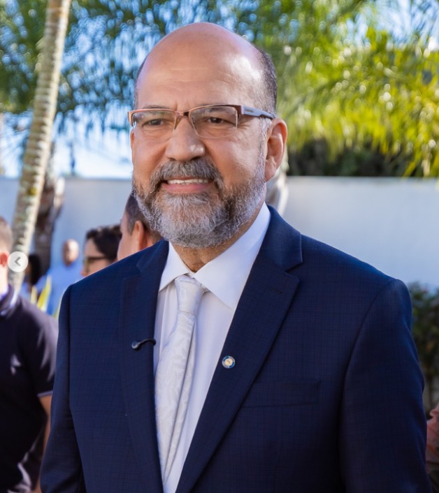 ROBÉRIO OLIVEIRA TEM VITÓRIA NO STF E GARANTE DIREITOS POLÍTICOS