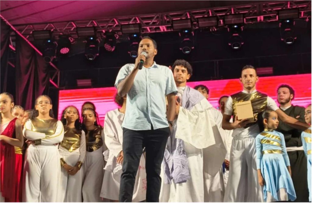 Espetáculo de Balé Encanta Itagimirim no Natal das Luzes 2025Itagimirim, 21 de dezembro de 2025